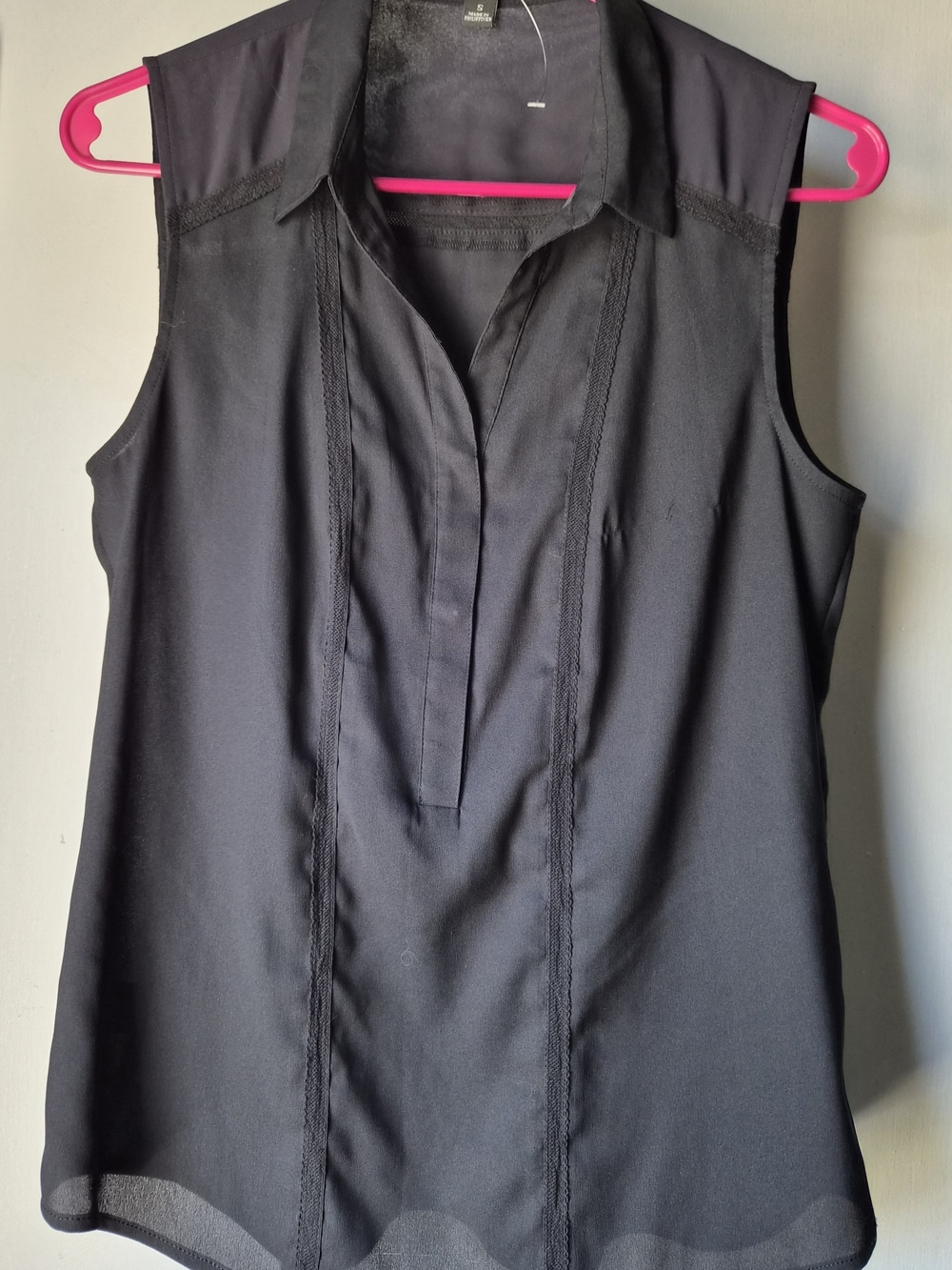 Ann Taylor Black Lightweight Collared Sleeveless Top - NWOT - Womens S
